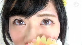 求問圖片中雙色拼接美瞳的牌子