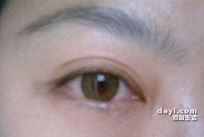 姐的美瞳終于戴上去了,雞凍啊.還有大熱的ELF拼購加點小心得.